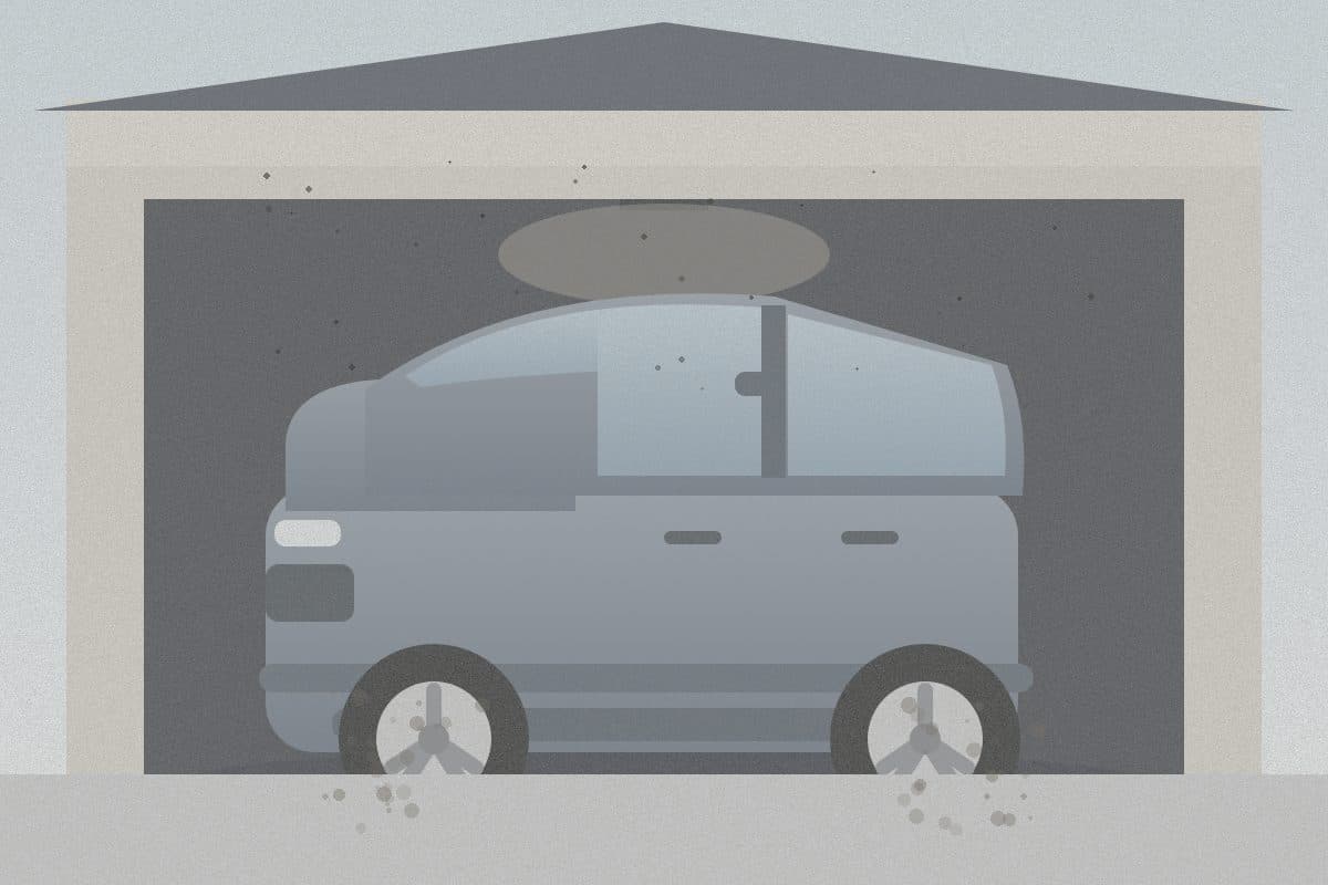 Lavage extérieur d'un VUS — illustration de démonstration — avant le nettoyage